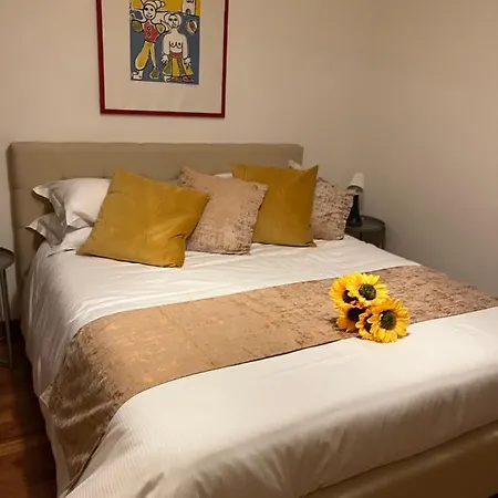Casa Mazzini Bed & Breakfast *