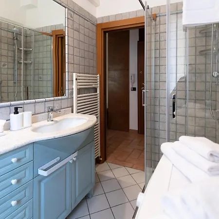 Casa Mazzini Bed & Breakfast *